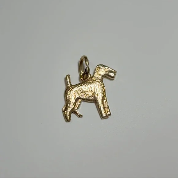 10k Vintage Terrier Dog Charm / Pendant - Picture 2 of 5